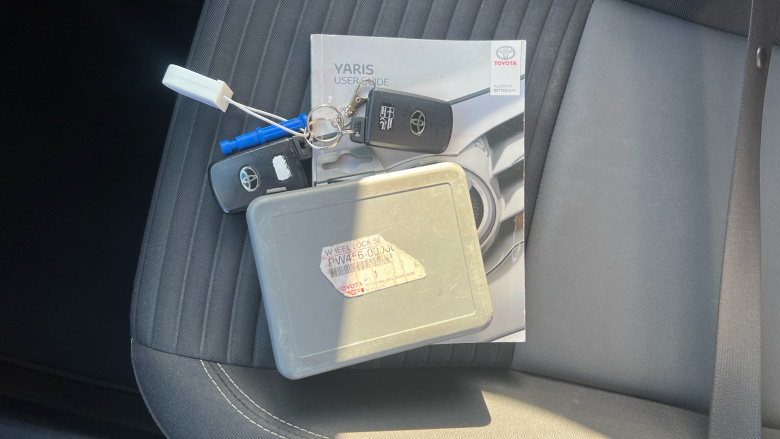 Toyota Yaris 1.5 Hybrid Icon 5dr CVT Hybrid Hatchback